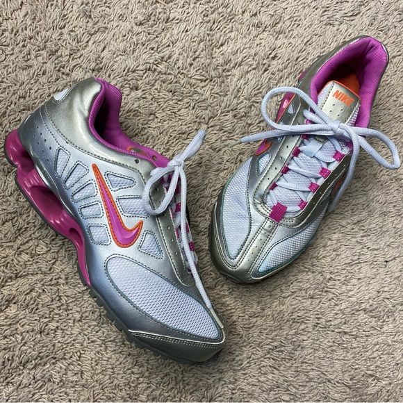 Nike Impax Sneakers, size 7 - Picture 3 of 14